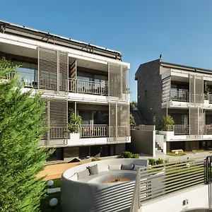 https://eco-green-residences-suites.hotelschalkidiki.net